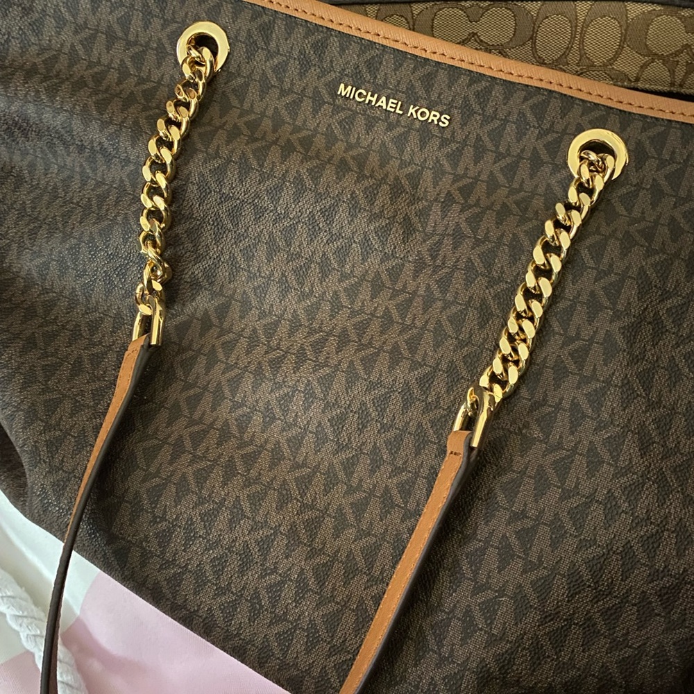 Micheal Kors Bag